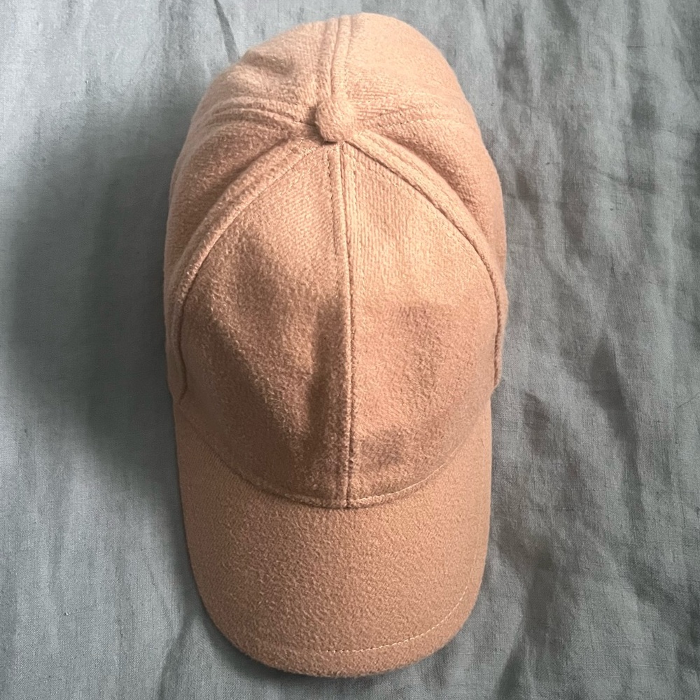 Abercrombie & Fitch Camel Suede Cap